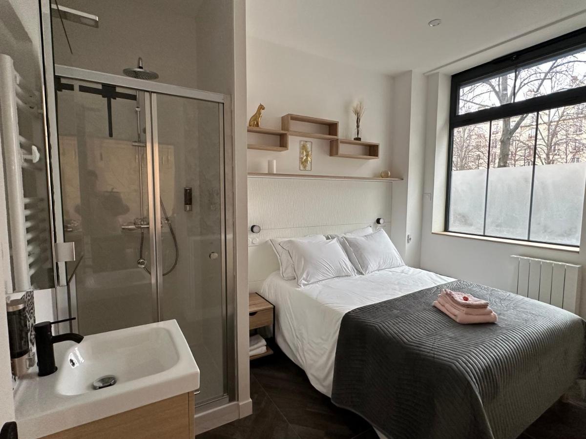 Logement Guenot Pour 5 Personnes Sur Paris 11 Exteriör bild